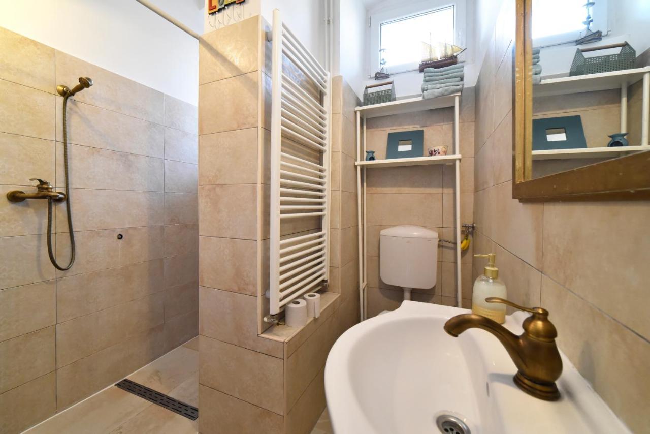 Appartamento 1Br In Central Zagreb & Main Station, Free Parking Esterno foto