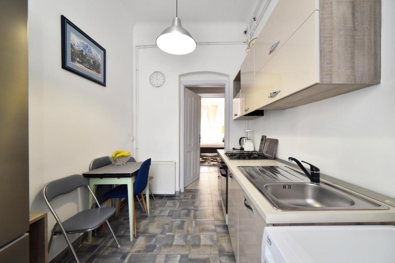 Appartamento 1Br In Central Zagreb & Main Station, Free Parking Esterno foto