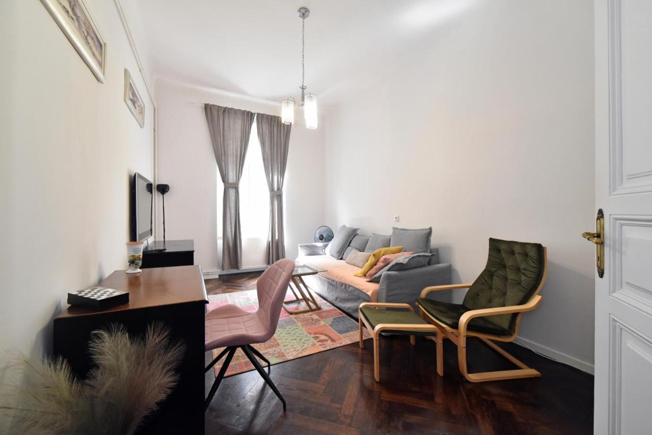 Appartamento 1Br In Central Zagreb & Main Station, Free Parking Esterno foto